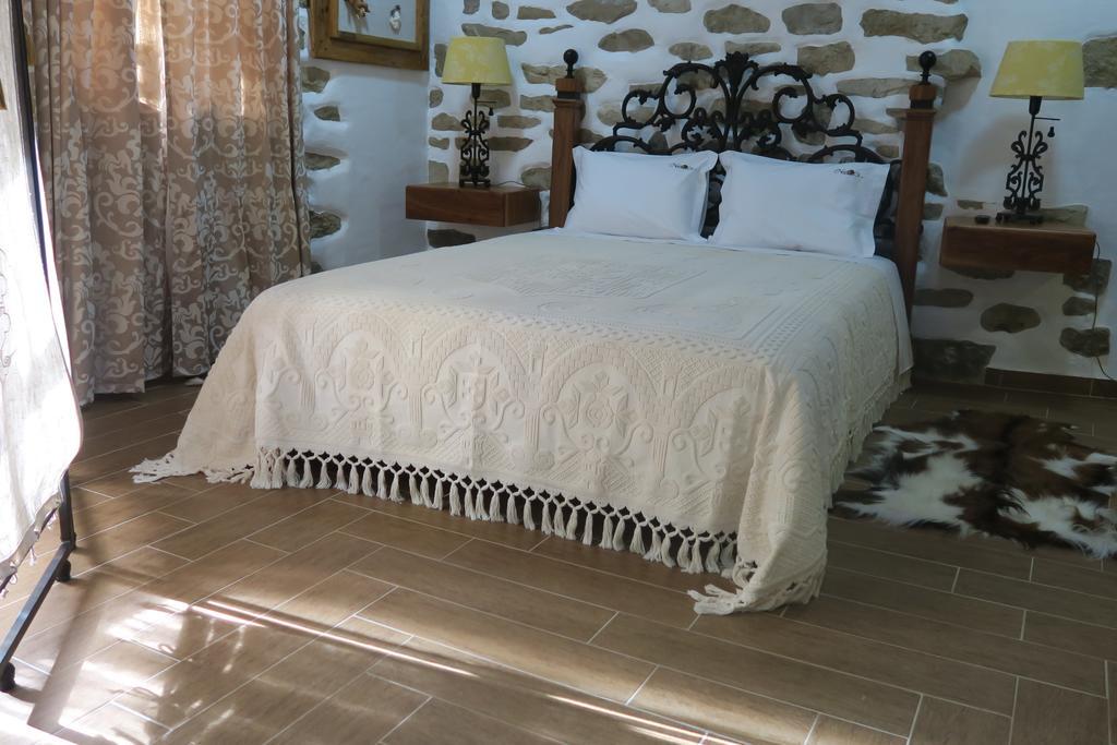 Noz Por Ca... Turismo Em Espaco Rural Alcaria  ภายนอก รูปภาพ