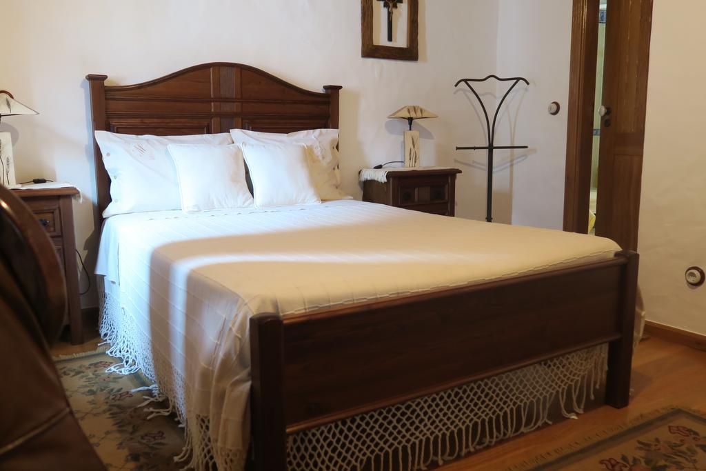 Noz Por Ca... Turismo Em Espaco Rural Alcaria  ภายนอก รูปภาพ